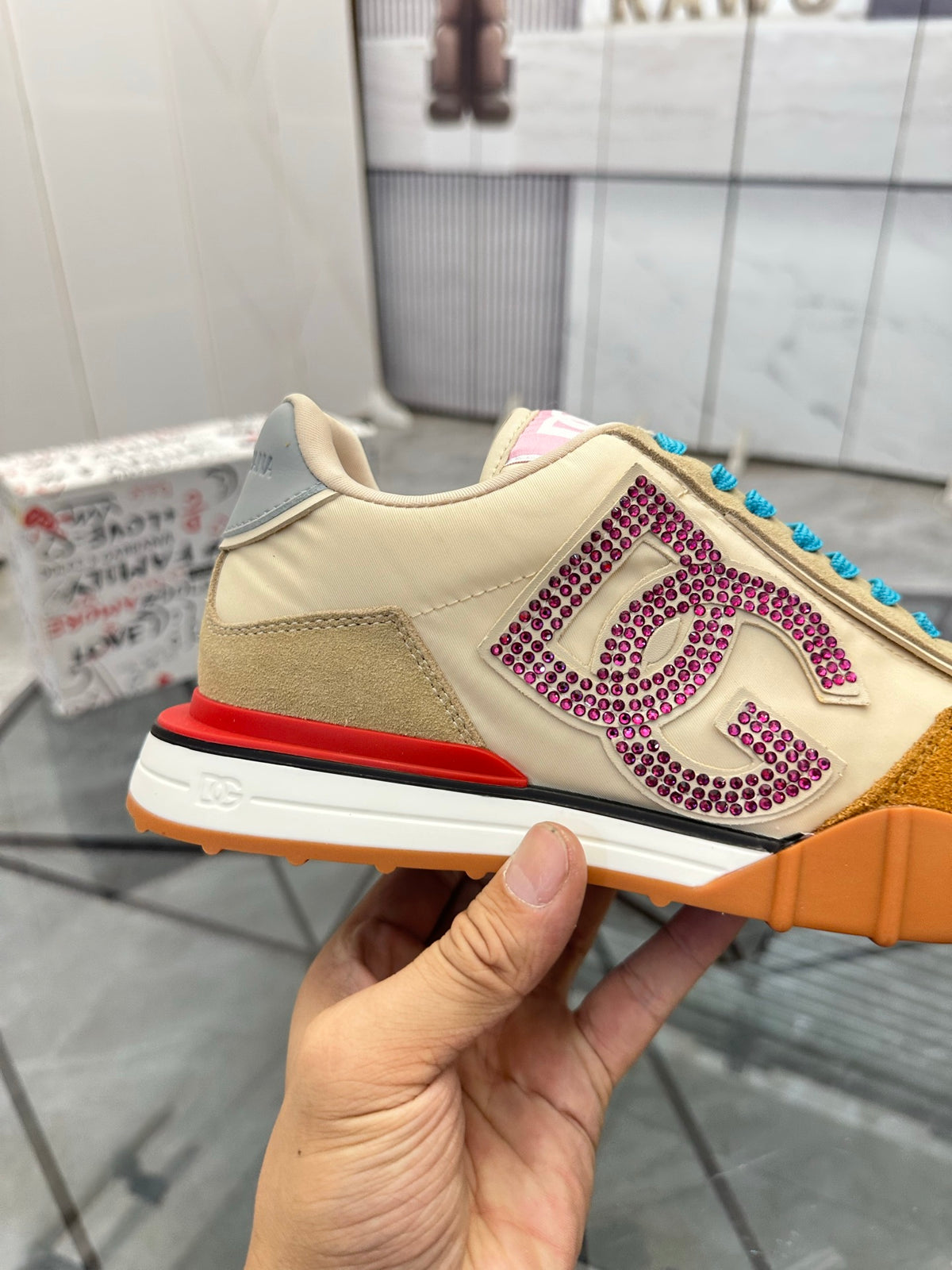 Dolce & Gabbana DG Low-Top Casual Shoes