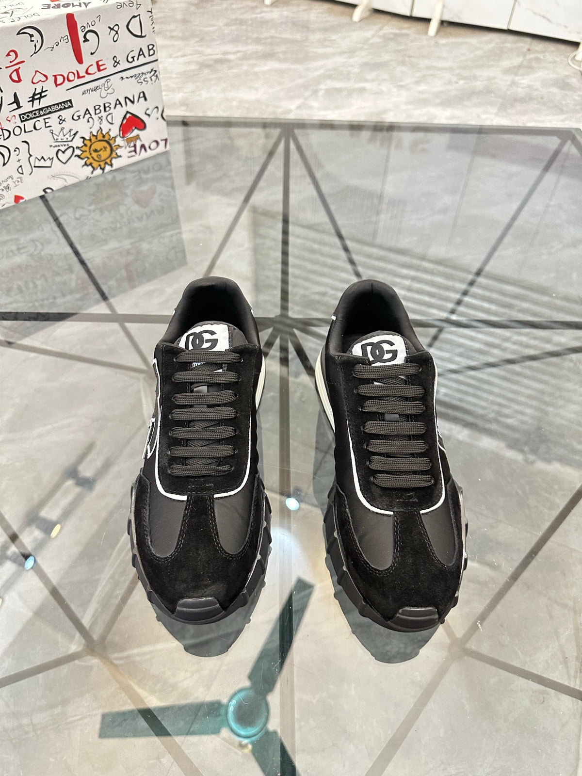 Dolce & Gabbana DG Low-Top Casual Shoes
