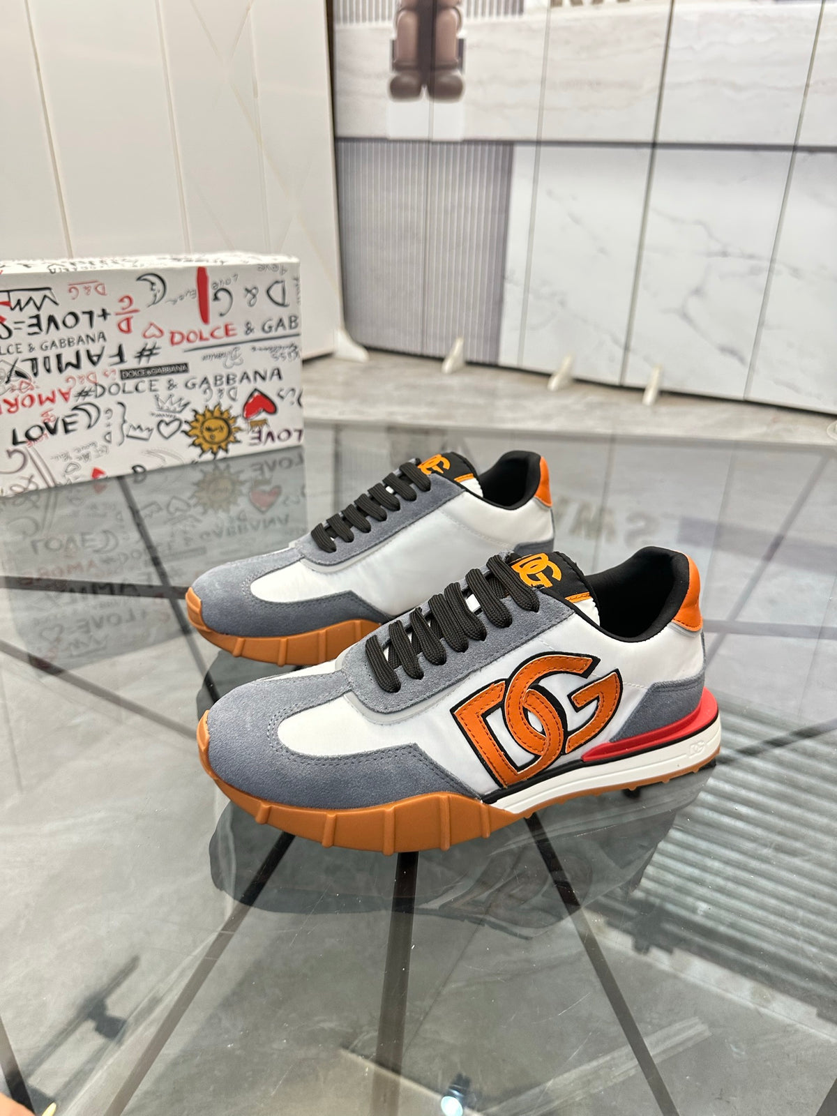 Dolce & Gabbana DG Low-Top Casual Shoes