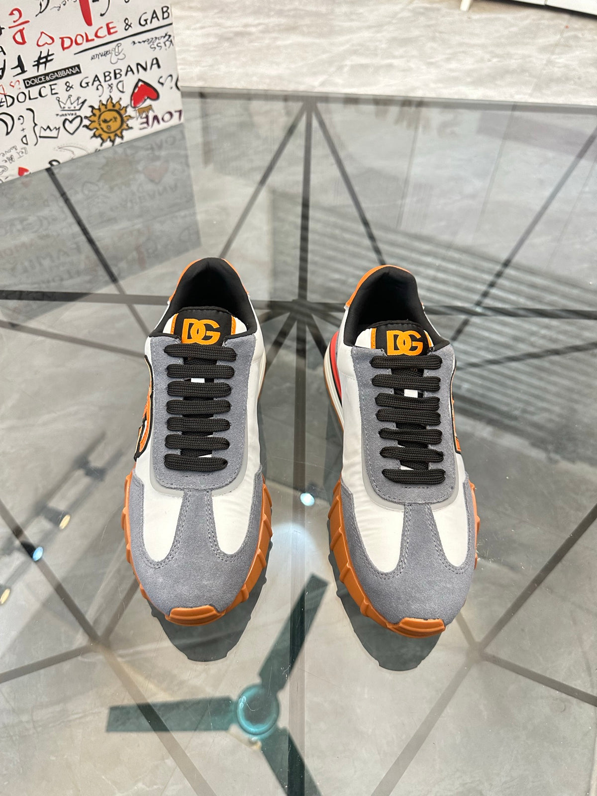 Dolce & Gabbana DG Low-Top Casual Shoes