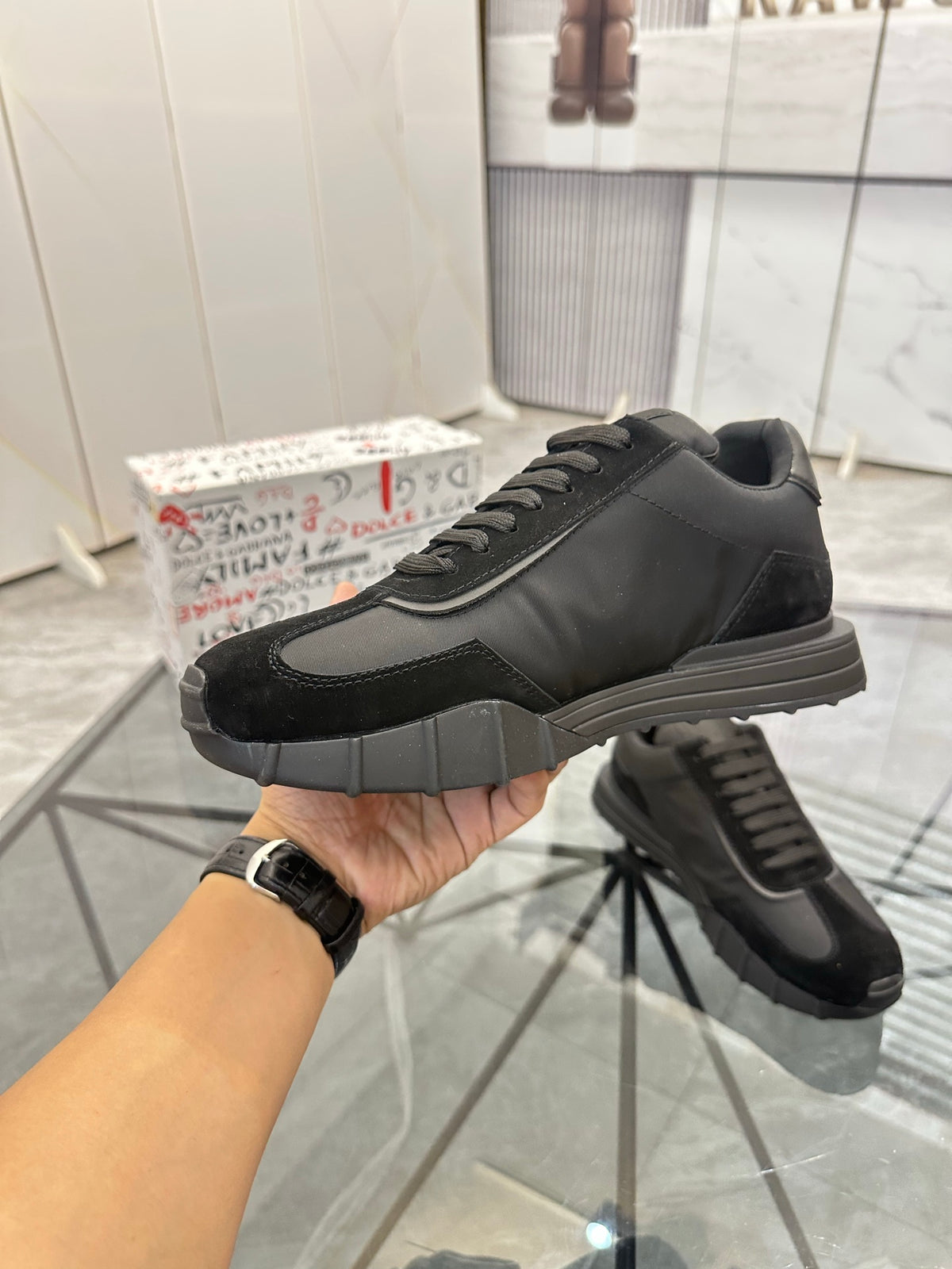 Dolce & Gabbana DG Low-Top Casual Shoes