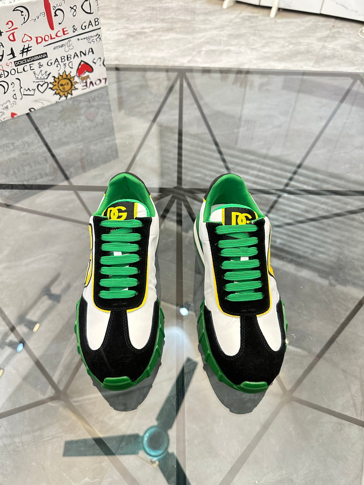 Dolce & Gabbana DG Low-Top Casual Shoes