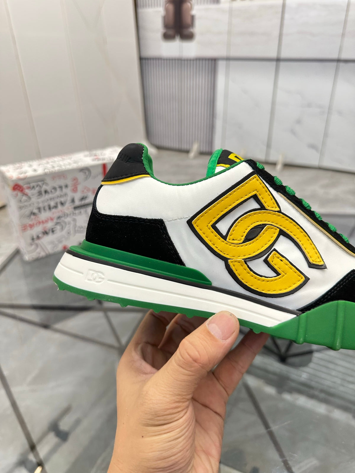 Dolce & Gabbana DG Low-Top Casual Shoes