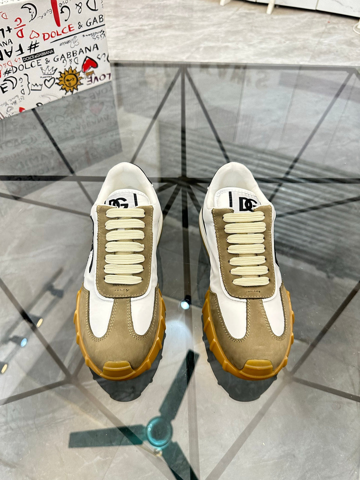 Dolce & Gabbana DG Low-Top Casual Shoes