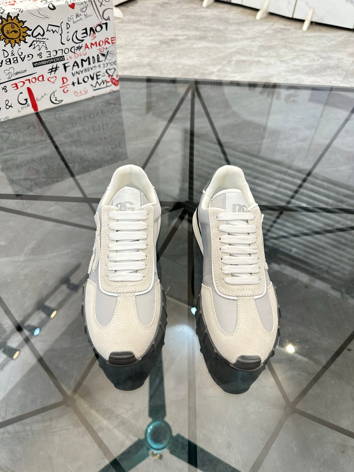 Dolce & Gabbana DG Low-Top Casual Shoes