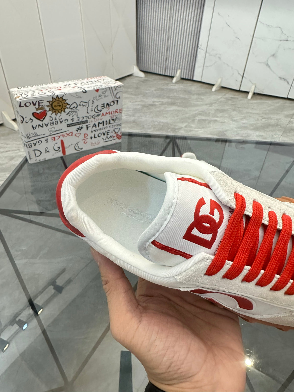 Dolce & Gabbana DG Low-Top Casual Shoes