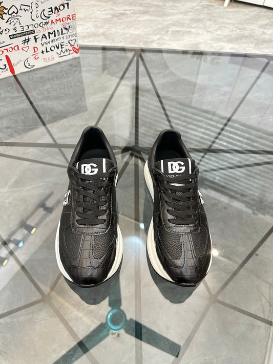 Dolce & Gabbana DG Low-Top Casual Shoes
