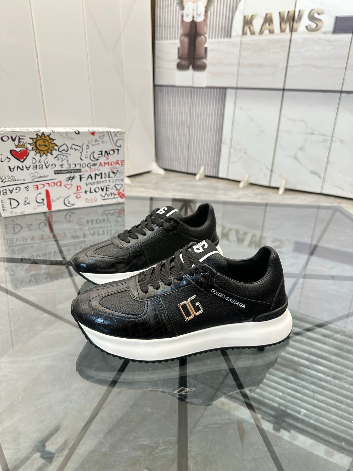 Dolce & Gabbana DG Low-Top Casual Shoes