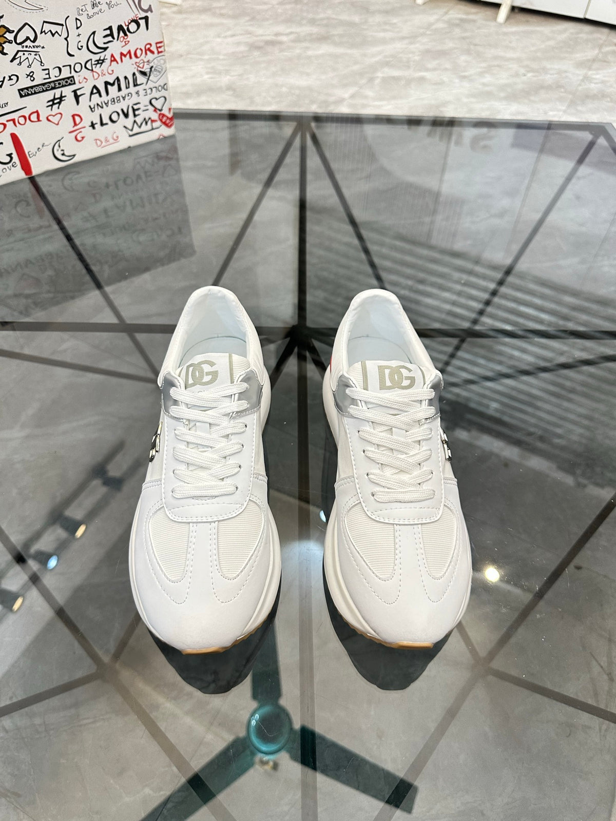 Dolce & Gabbana DG Low-Top Casual Shoes