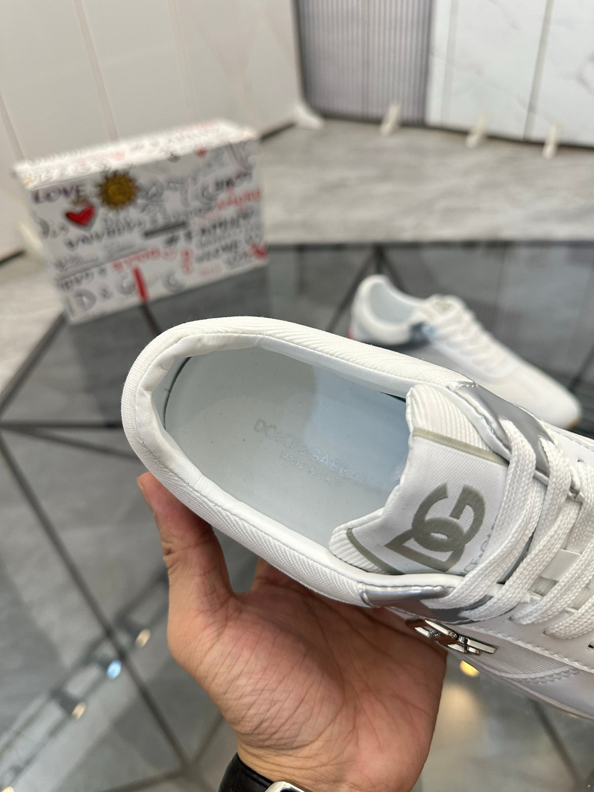 Dolce & Gabbana DG Low-Top Casual Shoes