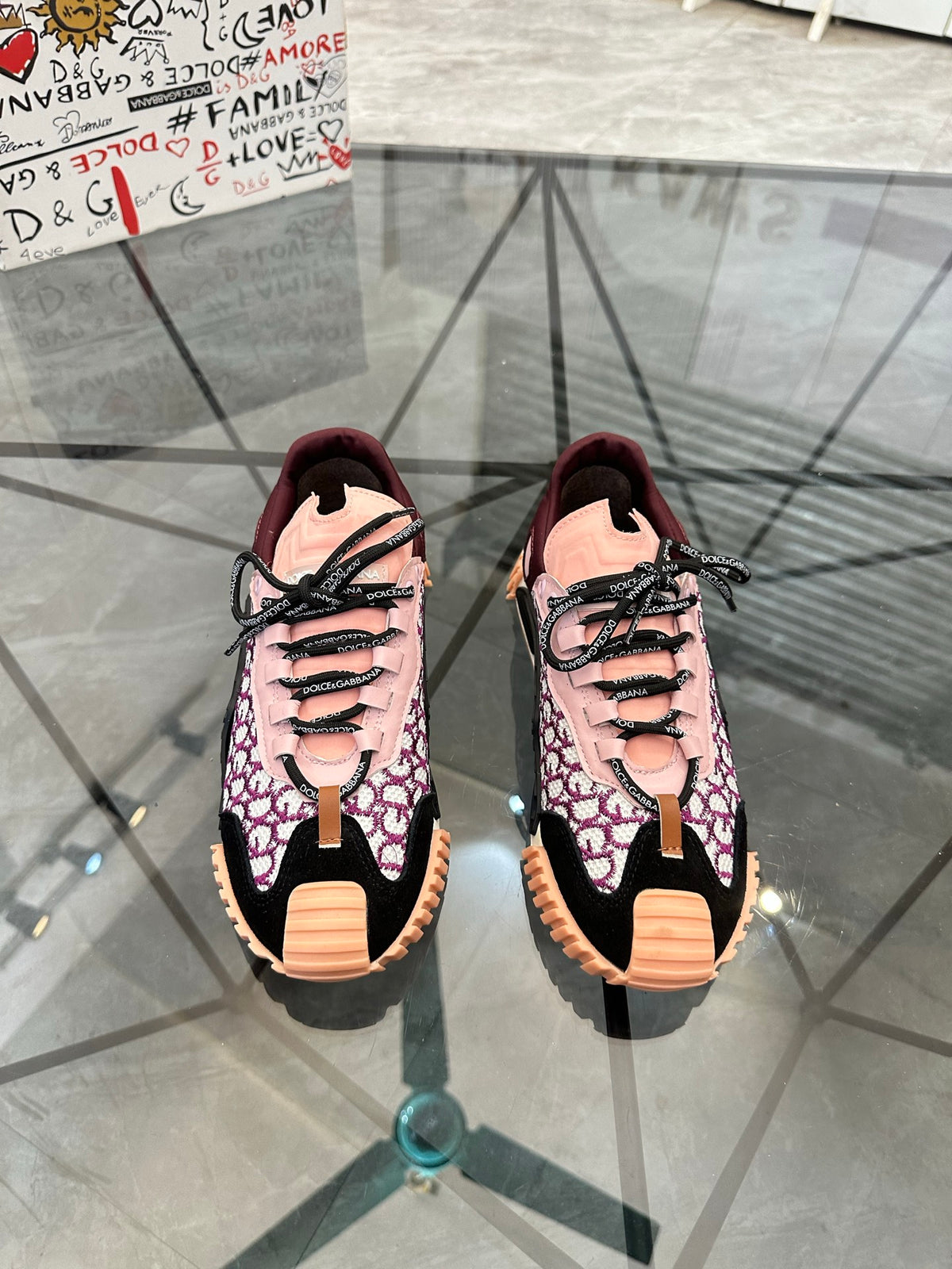 Dolce & Gabbana DG Low-Top Casual Shoes