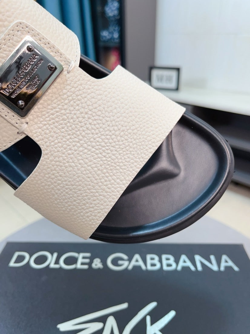 Dolce & Gabbana DG Men's Leather Strap Sandals with Aluminum Buckle