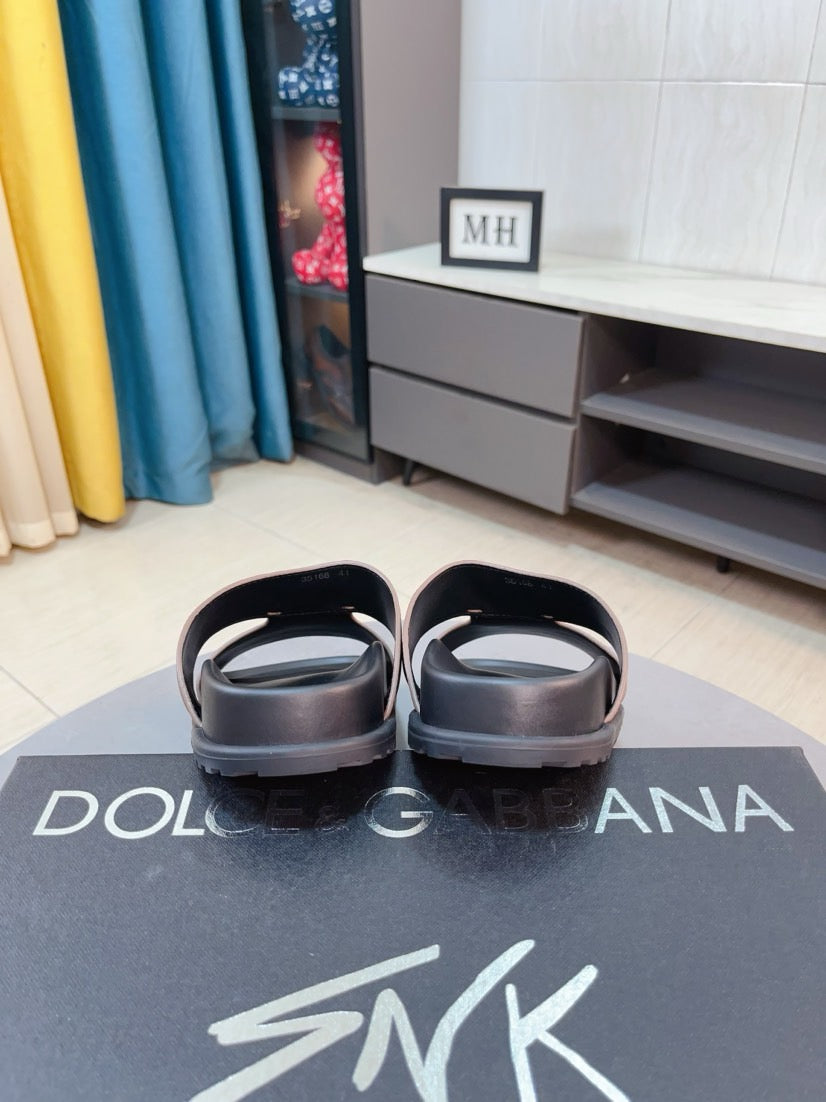 Dolce & Gabbana DG Men's Leather Strap Sandals with Aluminum Buckle