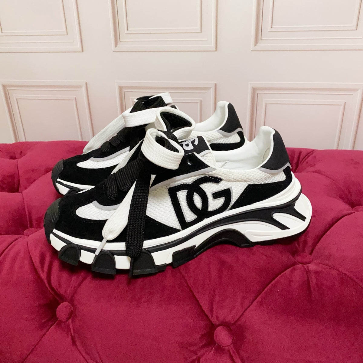 Dolce & Gabbana DG Country Road Chunky Casual Sneakers