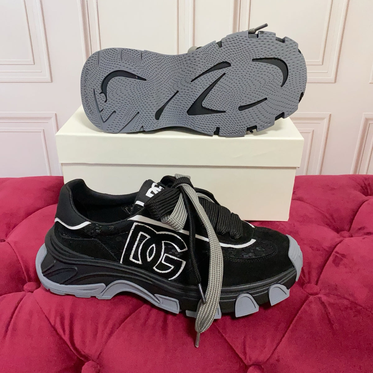 Dolce & Gabbana DG Country Road Chunky Casual Sneakers