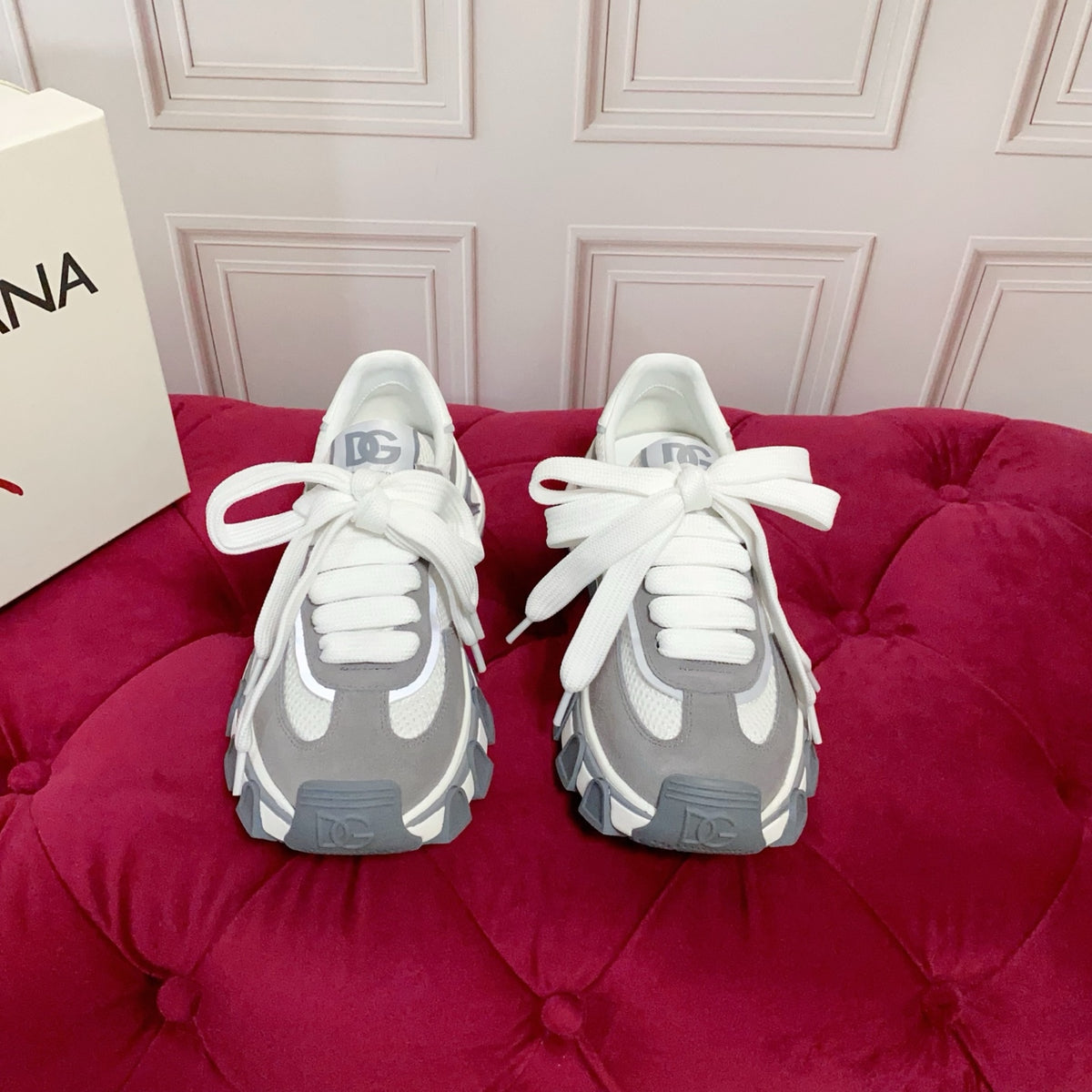 Dolce & Gabbana DG Country Road Chunky Casual Sneakers