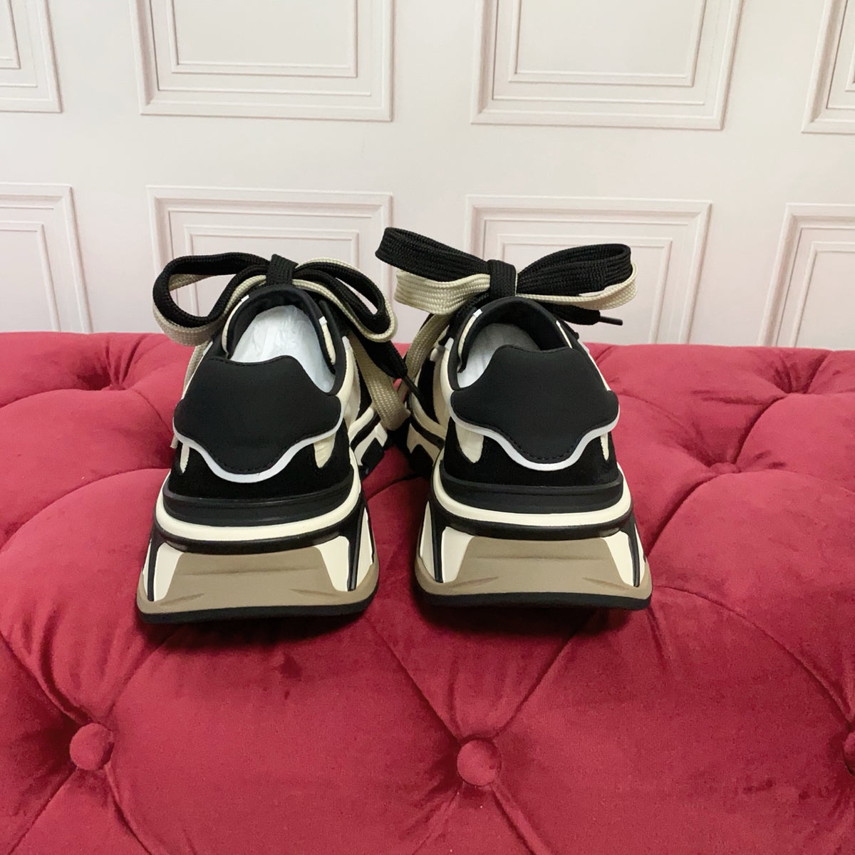 Dolce & Gabbana DG Country Road Chunky Casual Sneakers