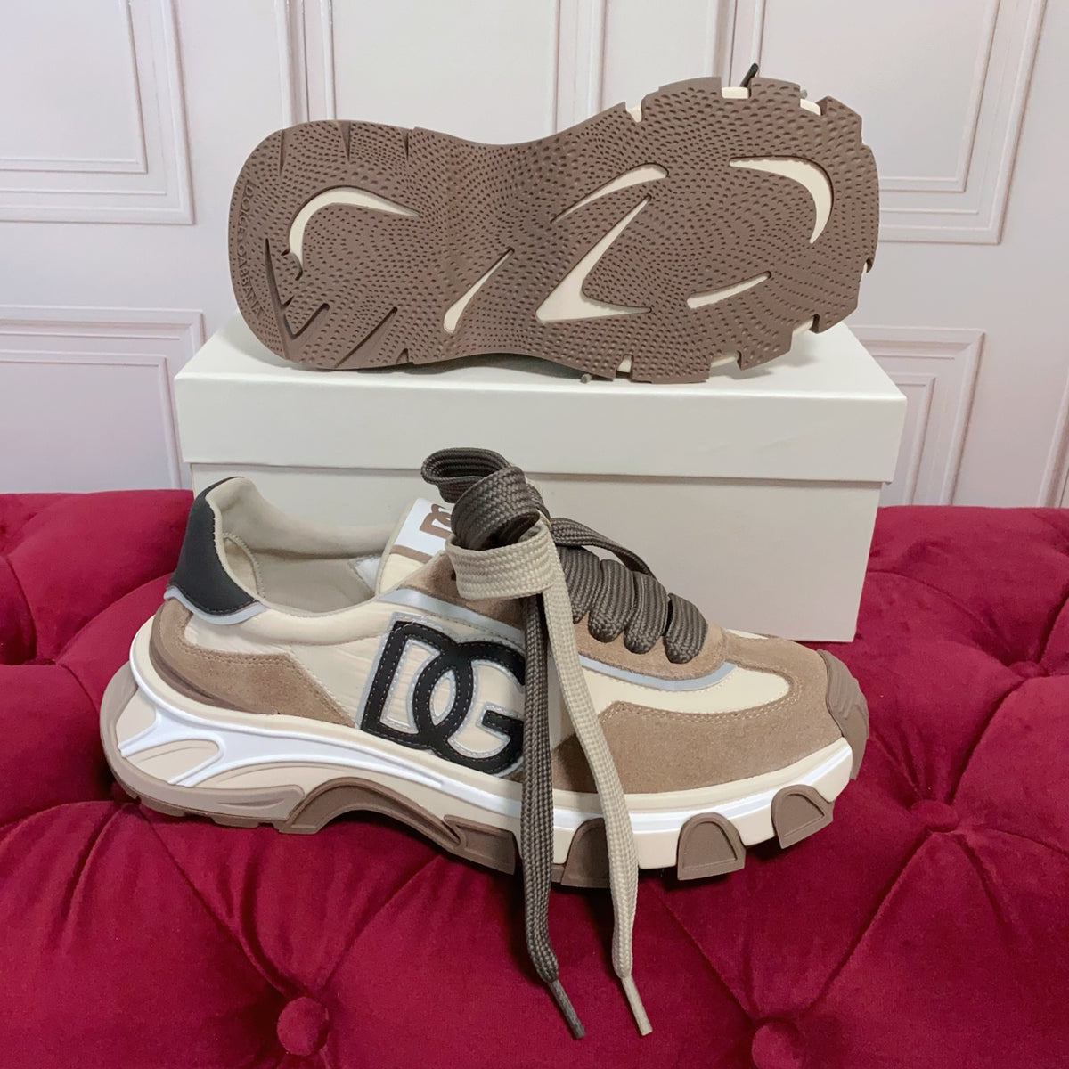 Dolce & Gabbana DG Country Road Chunky Casual Sneakers
