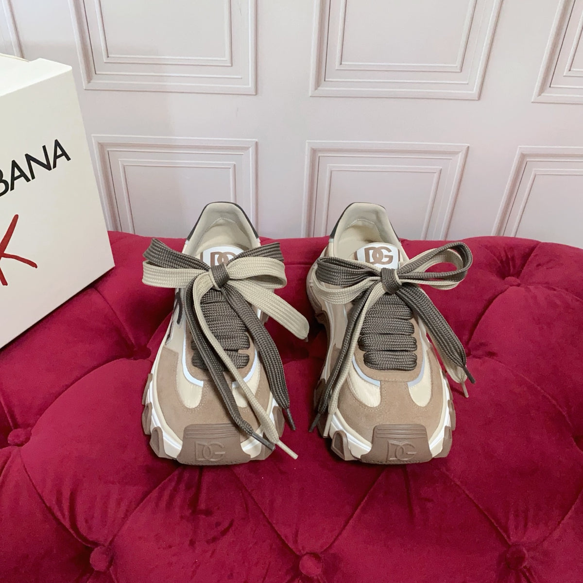 Dolce & Gabbana DG Country Road Chunky Casual Sneakers