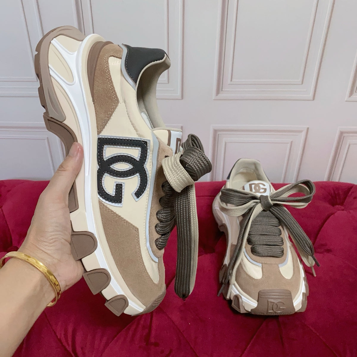 Dolce & Gabbana DG Country Road Chunky Casual Sneakers