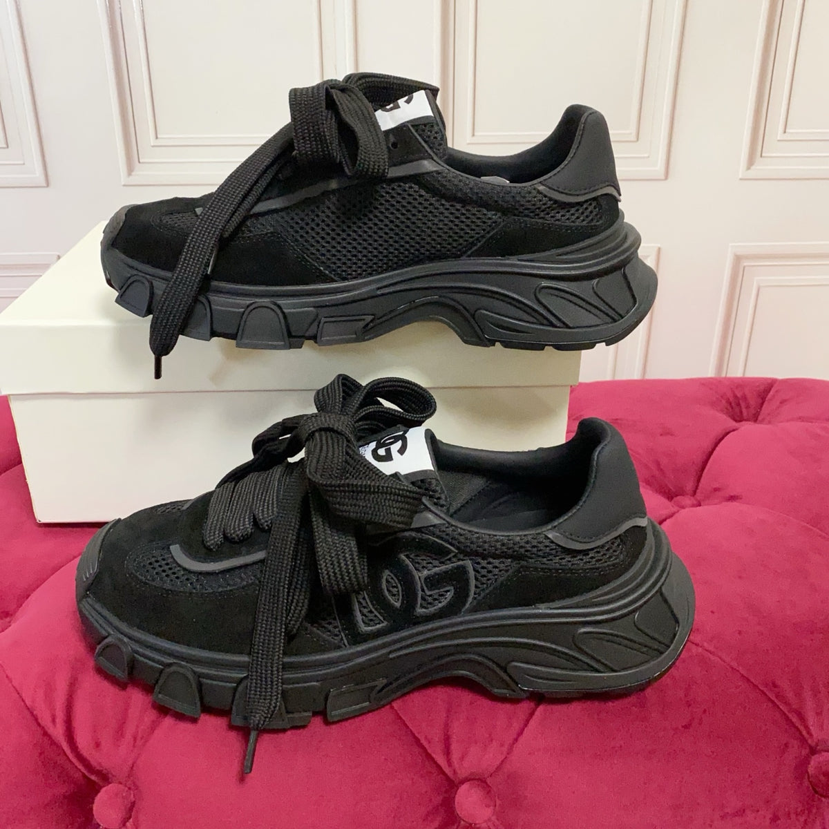 Dolce & Gabbana DG Country Road Chunky Casual Sneakers