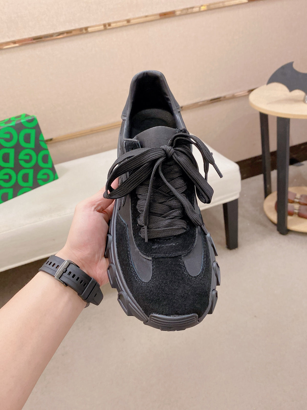 Dolce & Gabbana DG Couple's Athletic Casual Sneakers