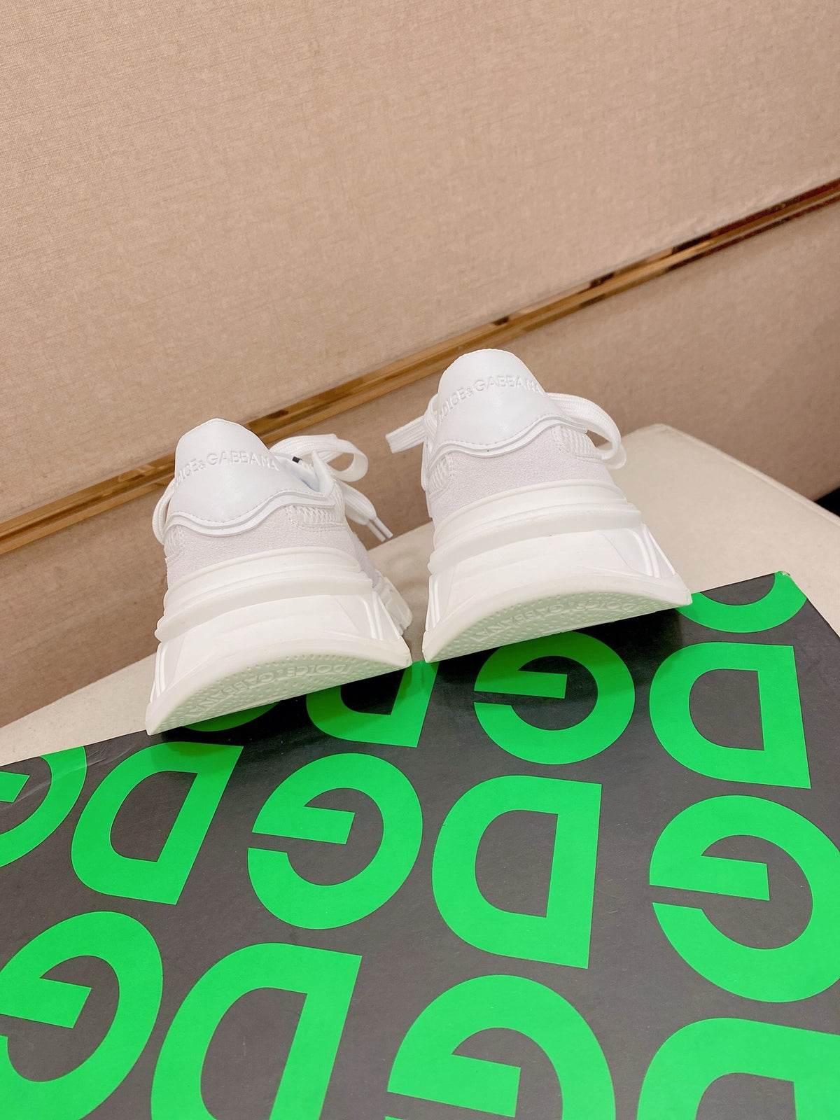 Dolce & Gabbana DG Couple's Athletic Casual Sneakers