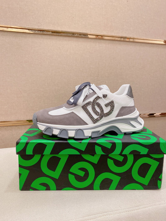 Dolce & Gabbana DG Couple's Athletic Casual Sneakers