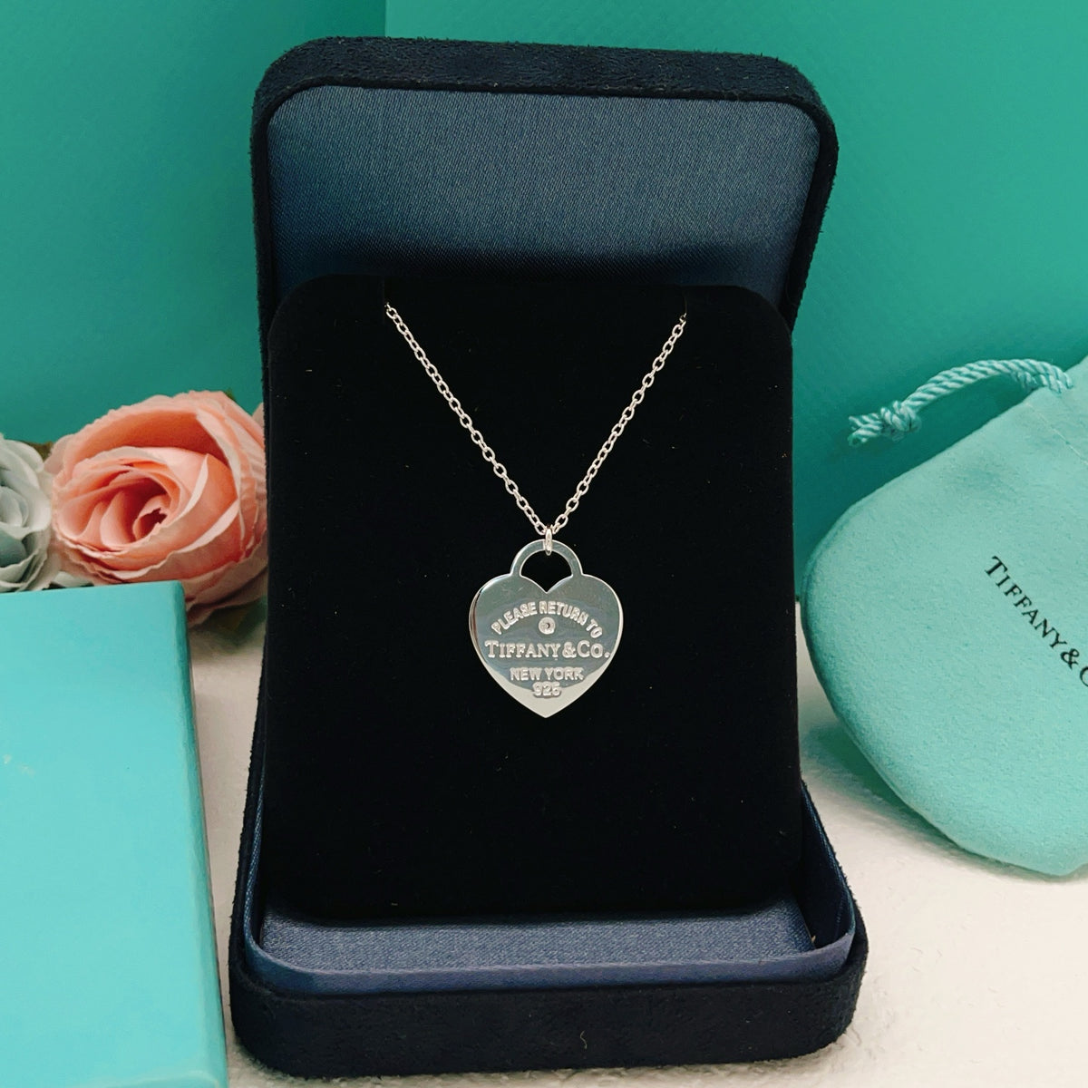 silver brass heart Necklace for women - alternate angle view 5
