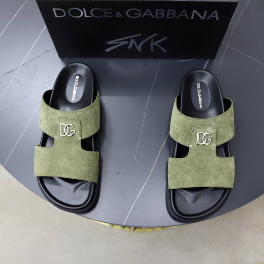 Dolce & Gabbana DG Men's Structured-Logo Slides in Leather