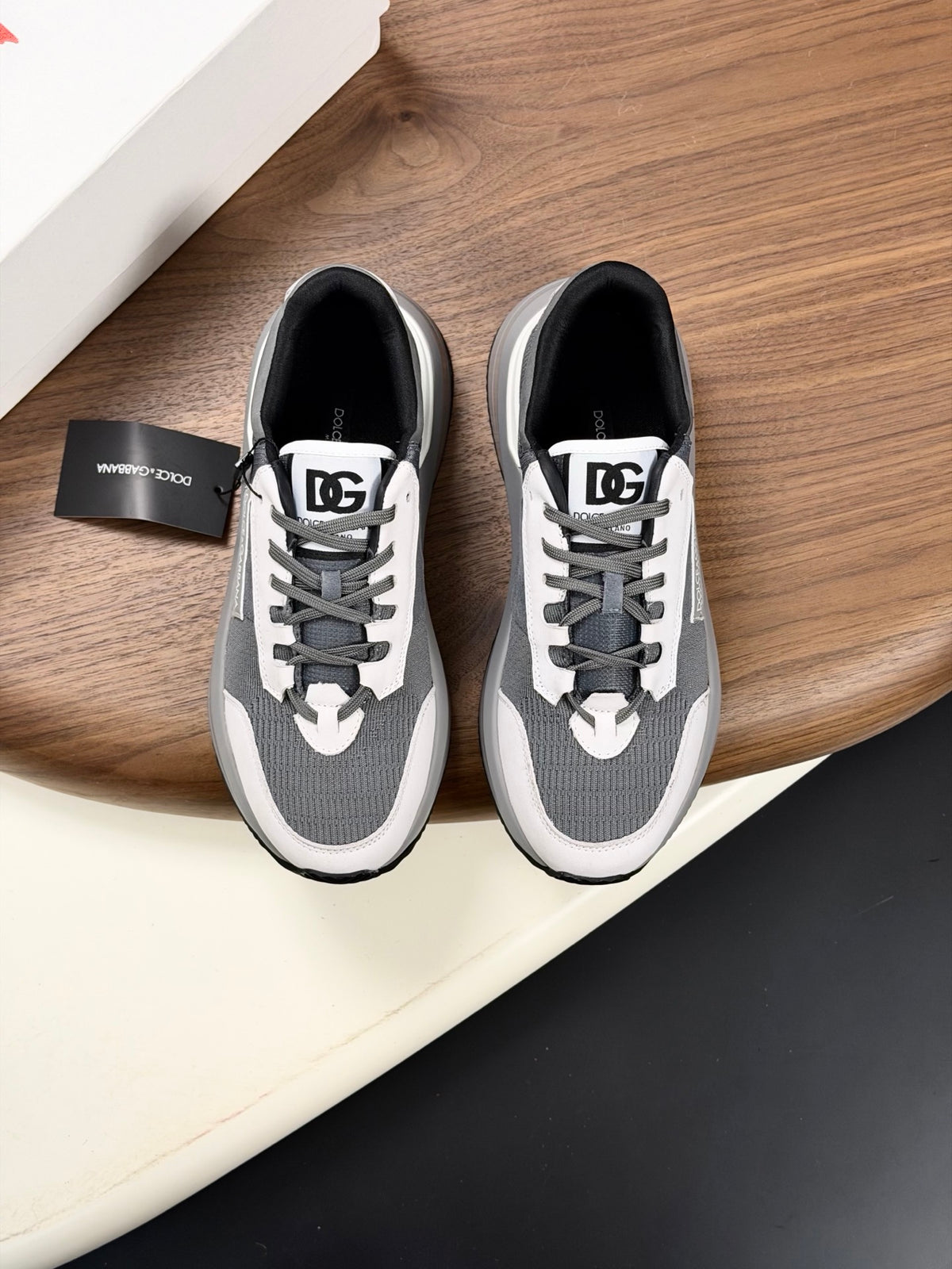 Dolce & Gabbana DG Premium Men's Mixed-Material Casual Sneakers