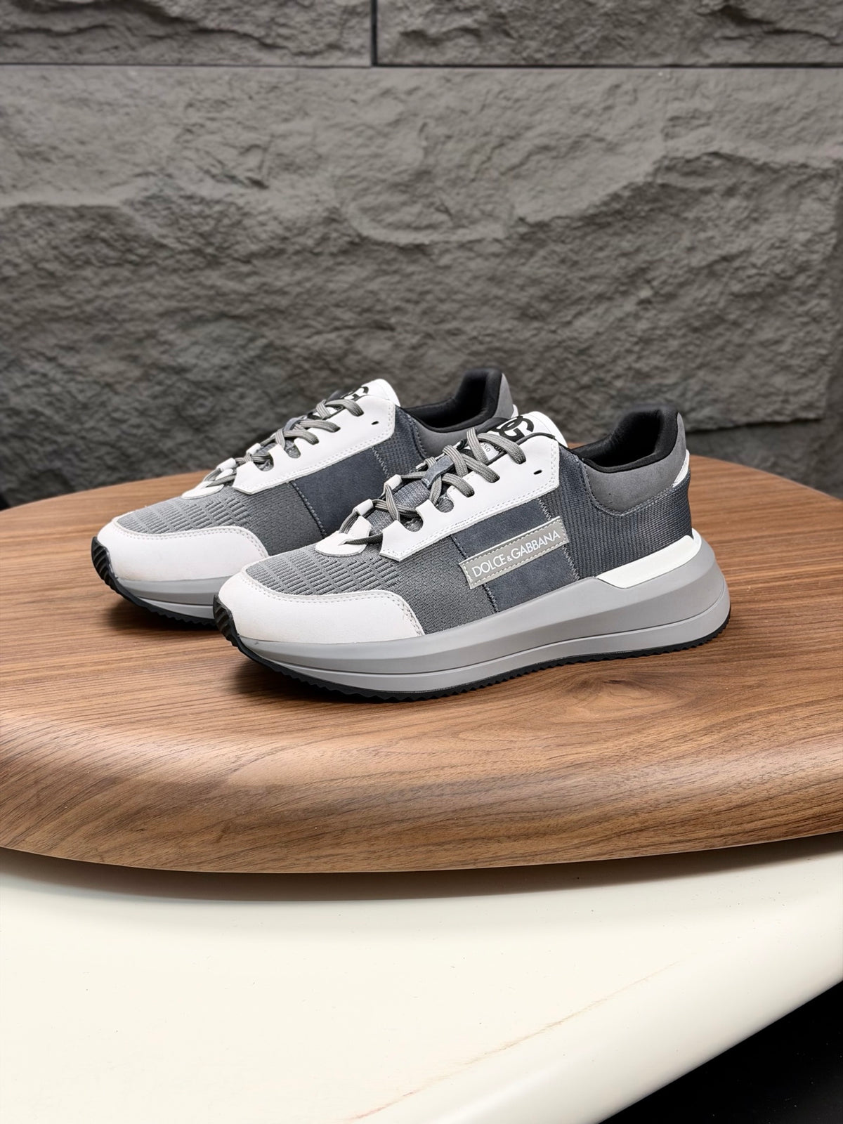 Dolce & Gabbana DG Premium Men's Mixed-Material Casual Sneakers