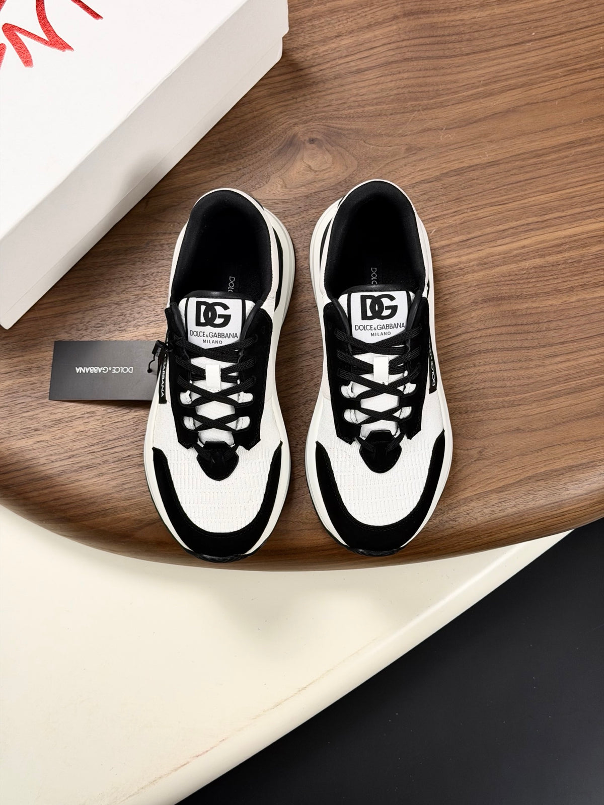 Dolce & Gabbana DG Premium Men's Mixed-Material Casual Sneakers