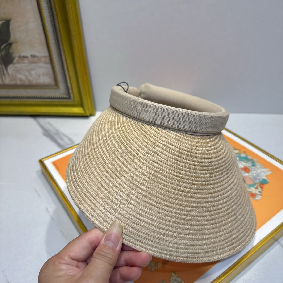 elegant Hat for women - alternate angle view 3