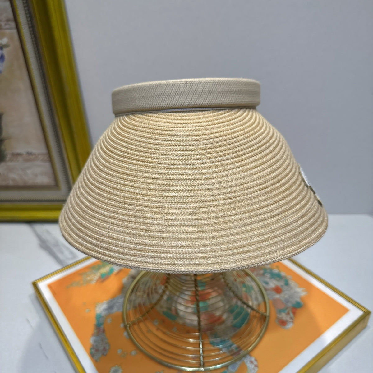 elegant Hat for women - alternate angle view 4