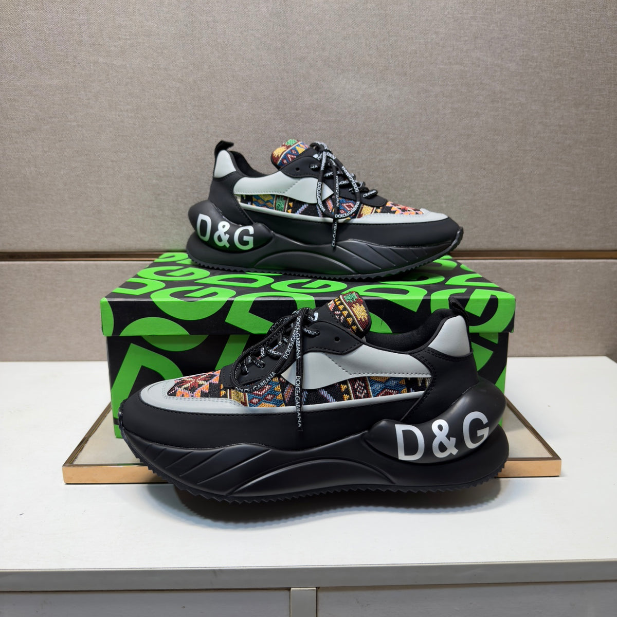 Dolce & Gabbana DG Couple's Multi-Material Casual Sneakers 3 Colors