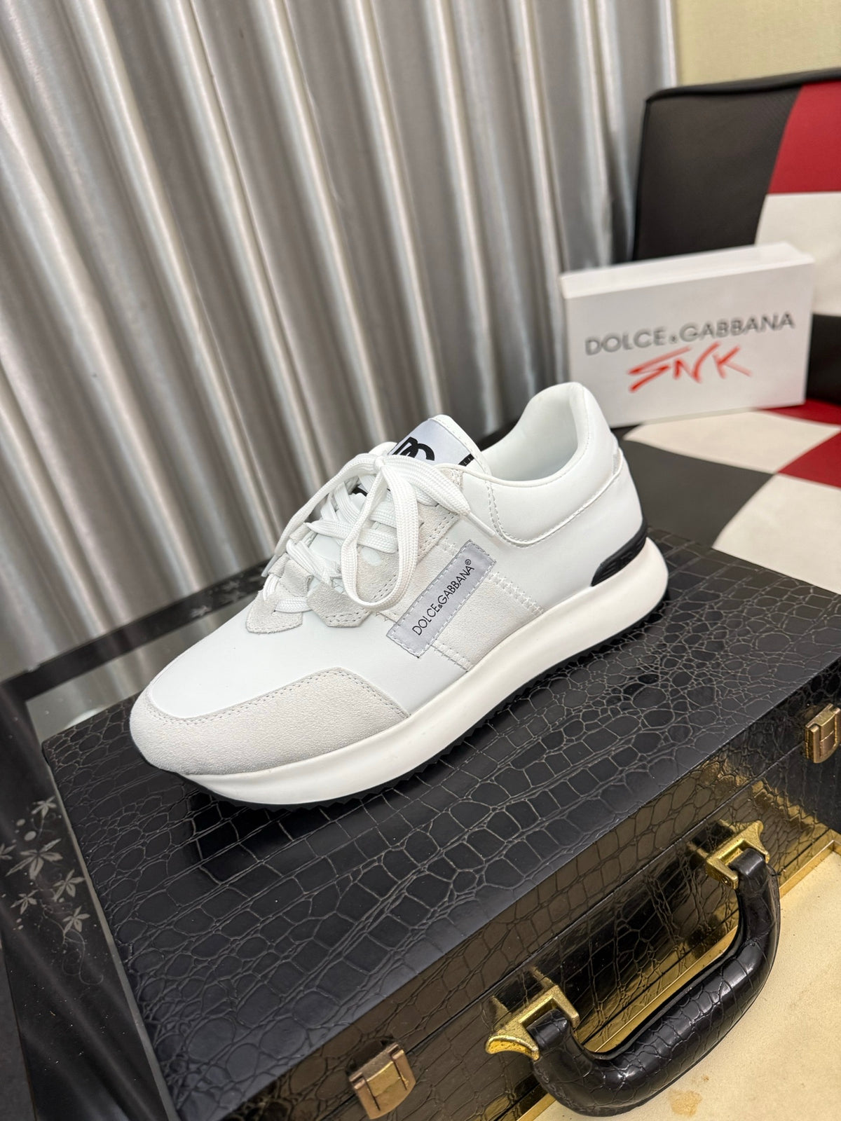 Dolce & Gabbana DG Silk Calfskin & Nubuck Casual Sneakers