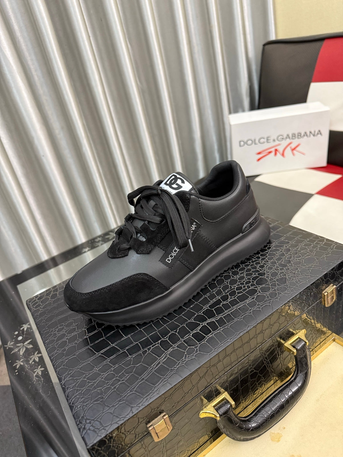Dolce & Gabbana DG Silk Calfskin & Nubuck Casual Sneakers