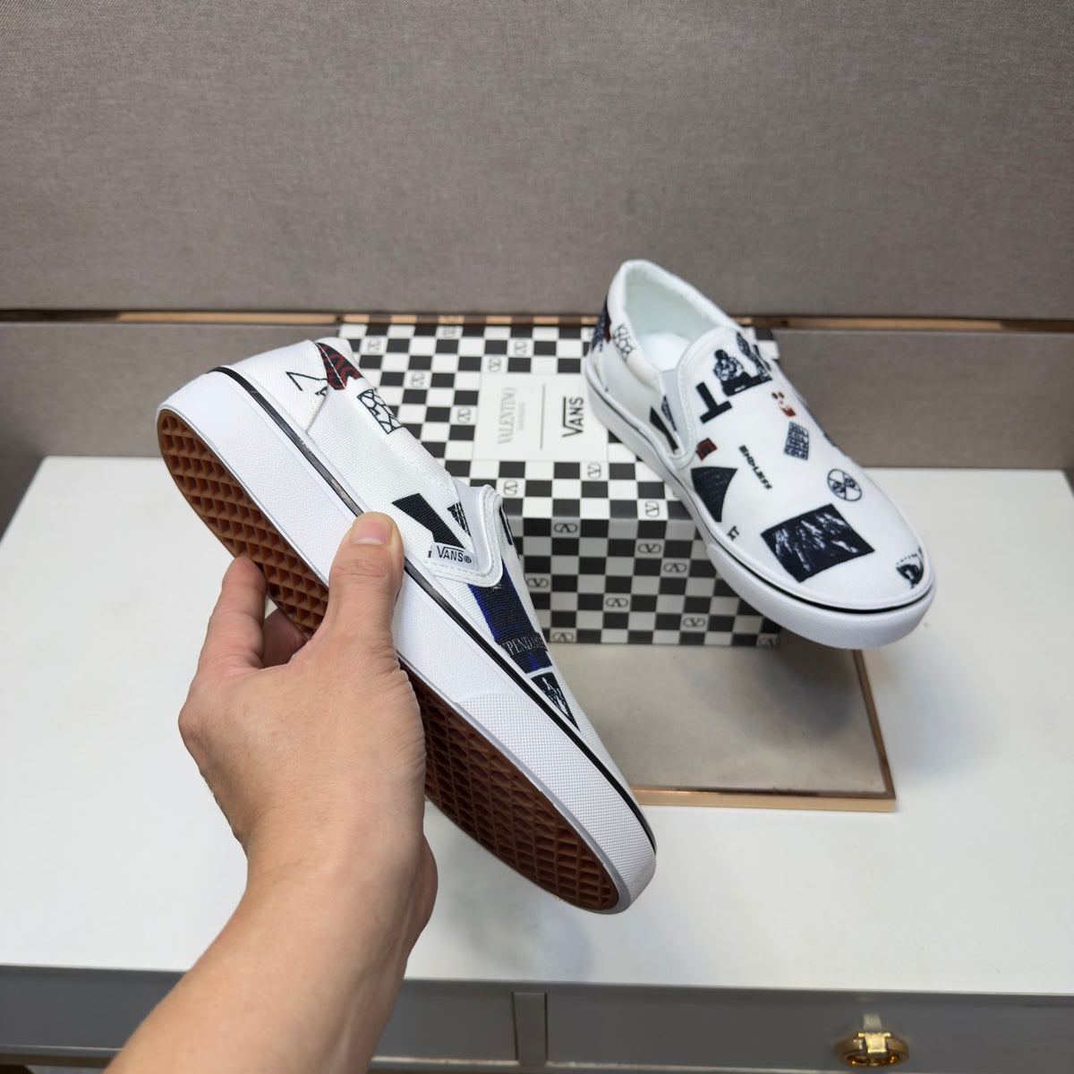 Dolce & Gabbana DG Men's Multi-Material Casual Sneakers 3 Colors