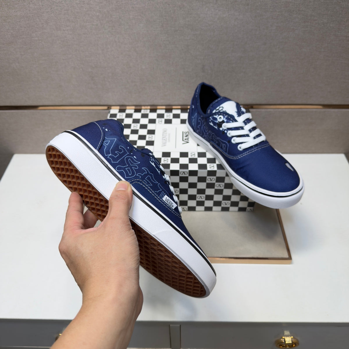 Dolce & Gabbana DG Men's Multi-Material Casual Sneakers 2 Colors