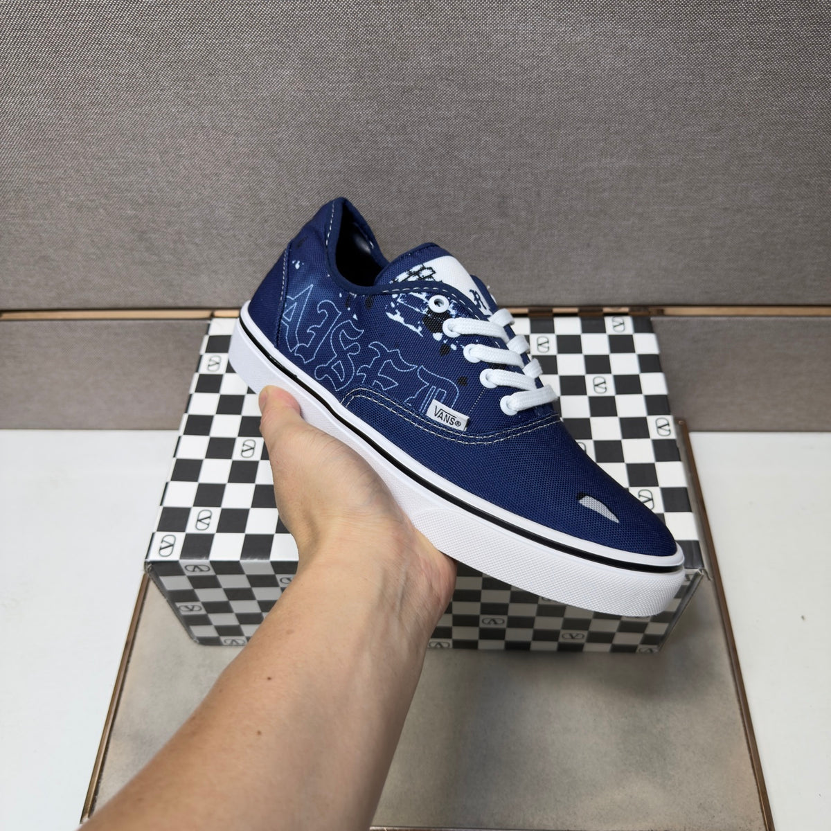Dolce & Gabbana DG Men's Multi-Material Casual Sneakers 2 Colors