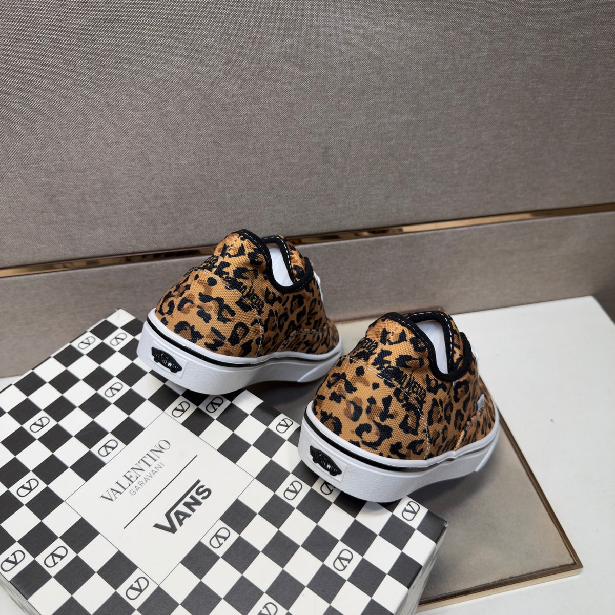 Dolce & Gabbana DG Men's Multi-Material Casual Sneakers Multi-Color