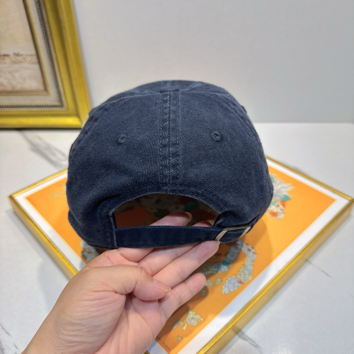 fashion accessory for women - alternate angle view 8