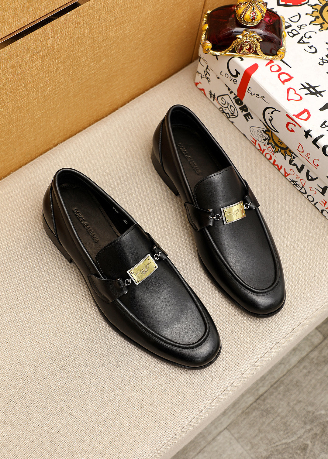 Dolce & Gabbana DG Men's Italian Calfskin Dress Shoes