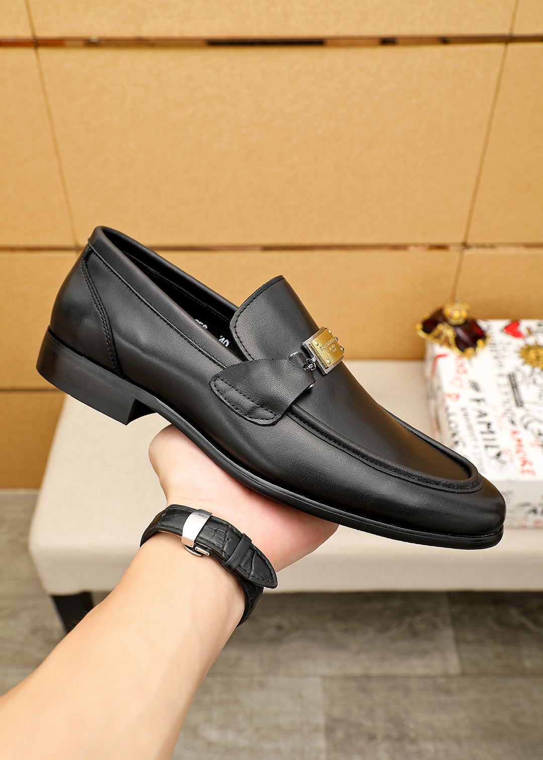 Dolce & Gabbana DG Men's Italian Calfskin Dress Shoes
