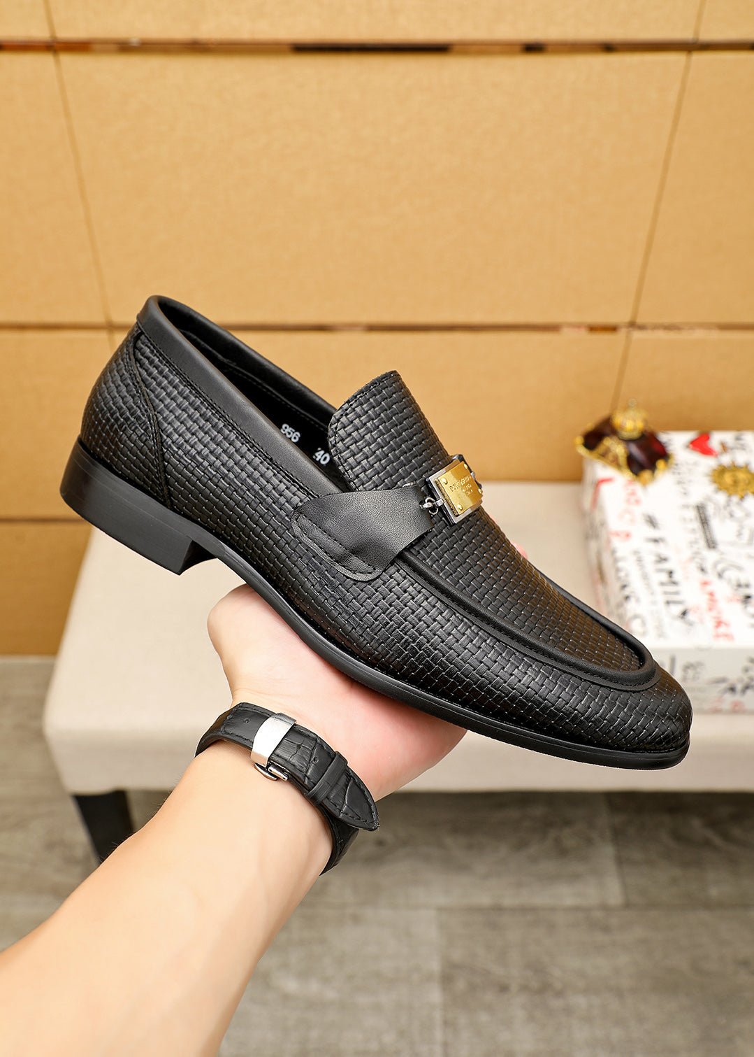 Dolce & Gabbana DG Men's Italian Calfskin Dress Shoes