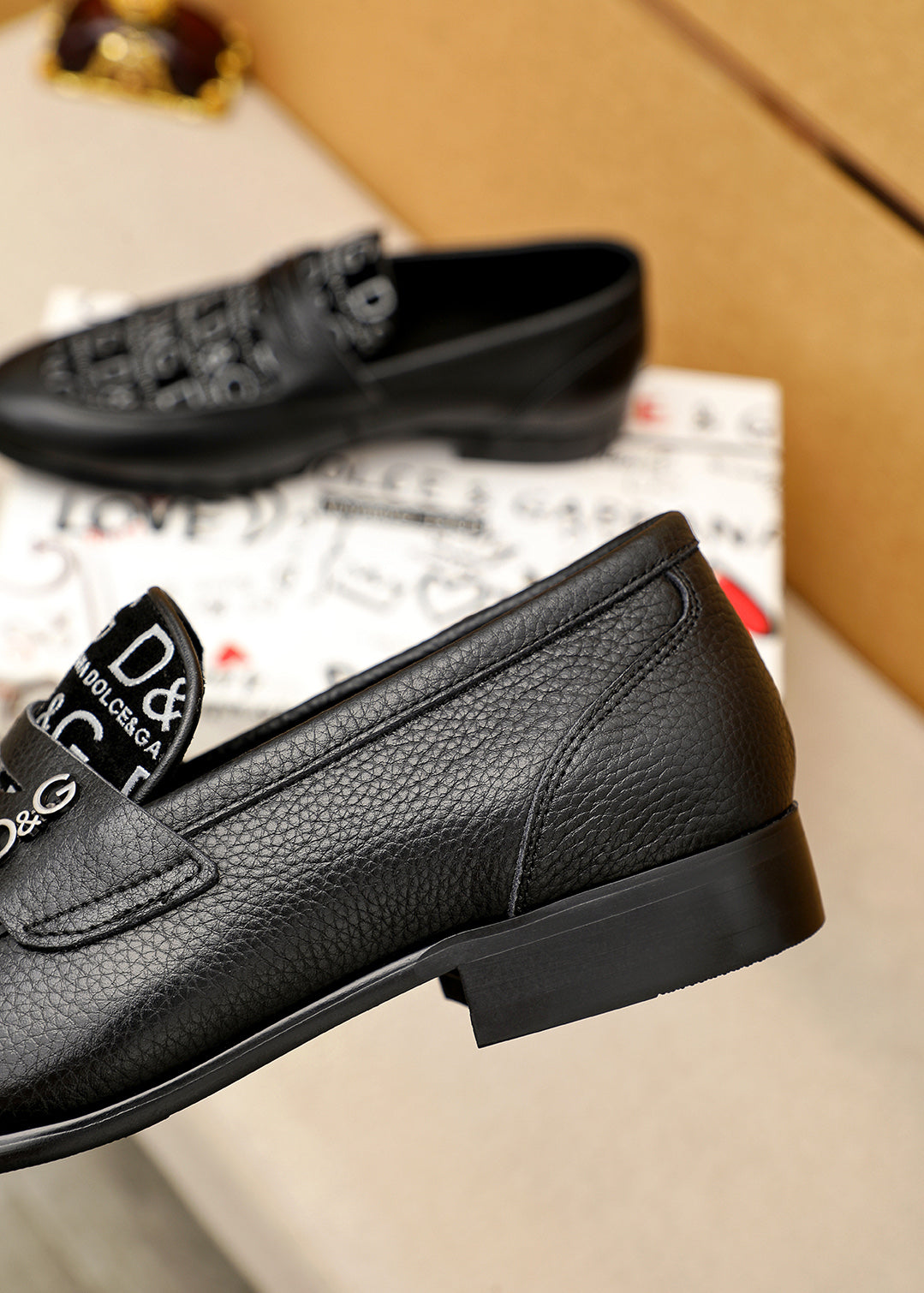 Dolce & Gabbana DG Men's Italian Calfskin Dress Shoes
