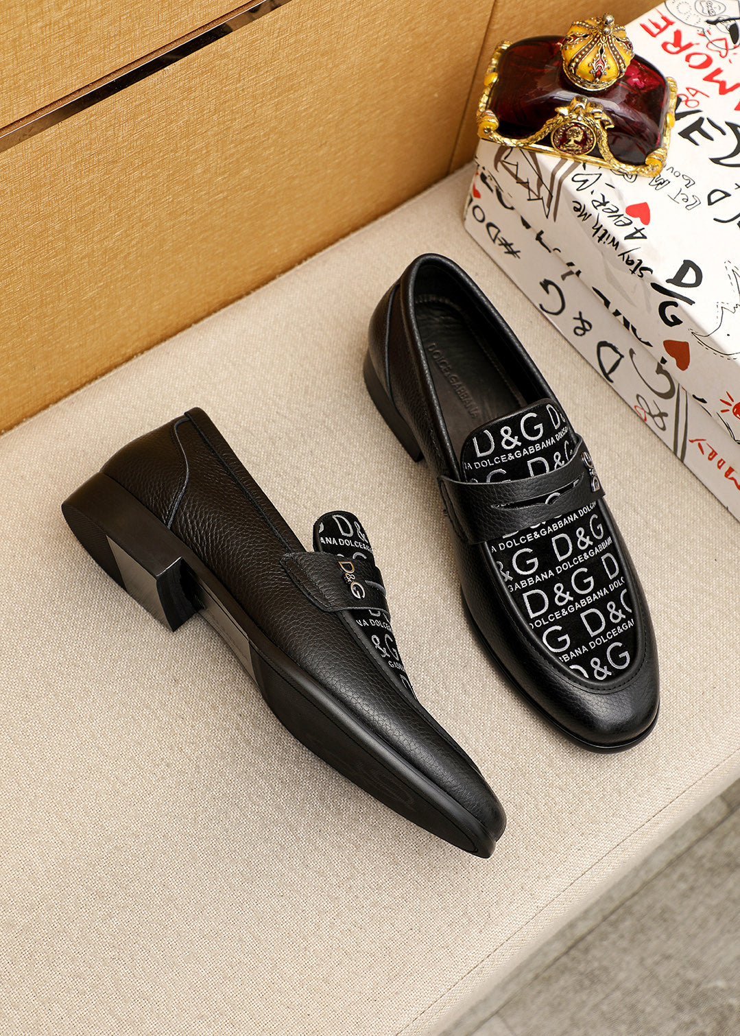 Dolce & Gabbana DG Men's Italian Calfskin Dress Shoes