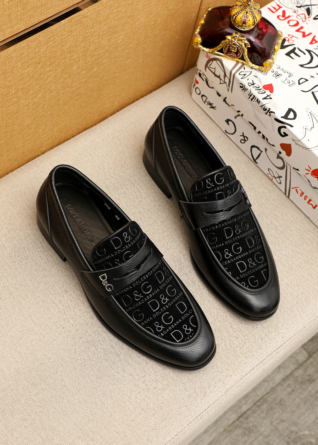 Dolce & Gabbana DG Men's Italian Calfskin Dress Shoes