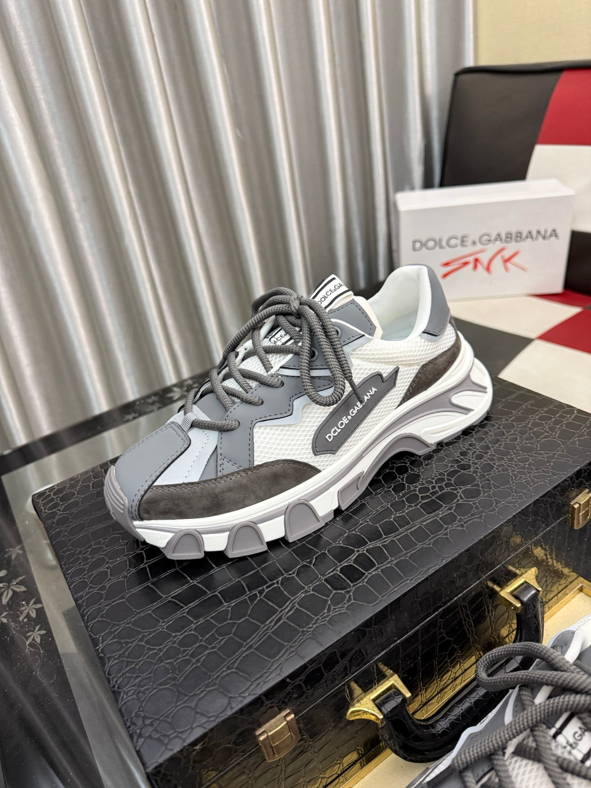 Dolce & Gabbana DG Silk Calfskin & Nubuck Casual Sneakers